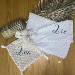 Coffret couverture à bulles + doudou éléphant bleu gris personnalisable